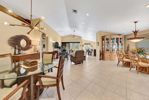 5342 Toscana Trl, Boynton Beach, FL 33437-2084