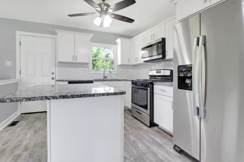 921 56 Ave, Gary IN 46410-1908 exterior