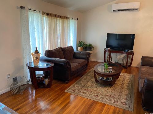 39 Frederick Ave, Roosevelt NY  11575-2315 exterior