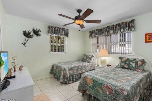 2355 Lemon St, Saint James City FL  33956-2082 exterior