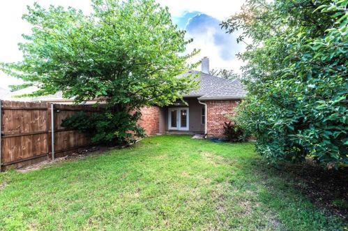 7102 Fieldstone Dr, Frisco TX  75034-5836 exterior