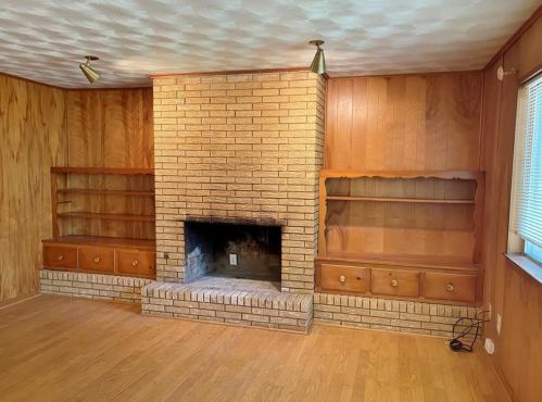 8024 Herndon Dr, Fort Worth TX  76116-8537 exterior