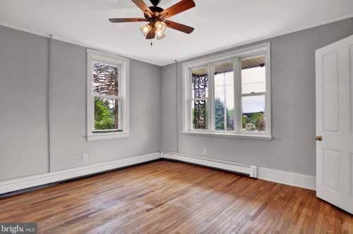 316 Kendale Rd, Red Lion PA  17356-9633 exterior