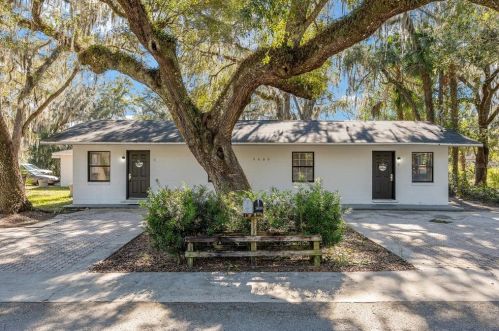 5600 32nd St, Silver Springs, FL 34488-1809