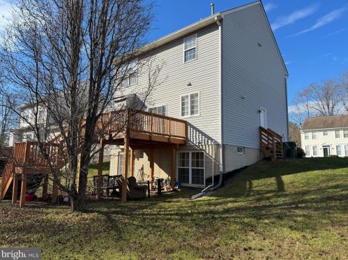 6510 Hot Spring Ln, Fredericksburg VA  22407-2570 exterior