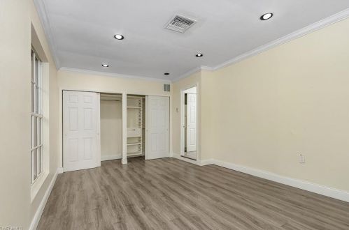 770 Logan Blvd, Naples FL 34116-3909 exterior