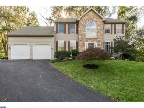 619 Nancy Jane Ln, Downingtown, PA 19335-1664