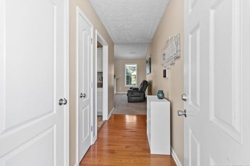 1460 Snowy Egret Dr, Fayetteville, NC 28306-3244