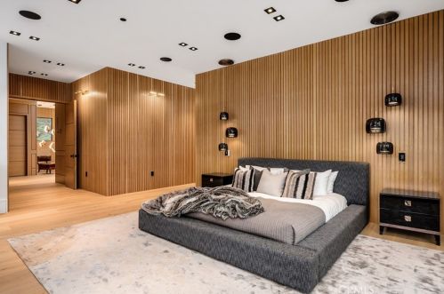 4508 Haskell Ave, Van Nuys CA  91436-3148 exterior