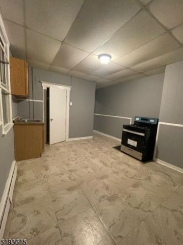 90 5th St, Paterson NJ  07522-1300 exterior