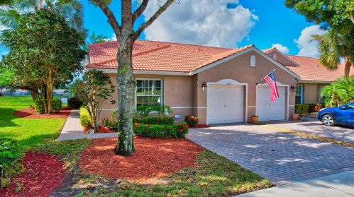 5102 Toscana Trl, Boynton Beach FL  33437-2038 exterior