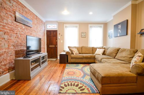 1828 Lincoln St, Wilmington, DE 19806-2312