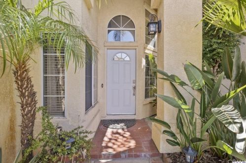7444 Bellingham Ave, North Hollywood, CA 91605-3680