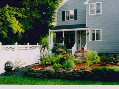 135 Main St, Hampstead, NH 03841-2038