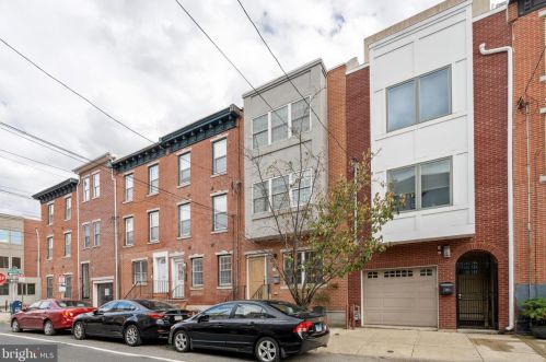 747 20th St, Philadelphia PA  19130-2003 exterior