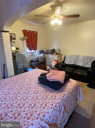 4601 C St, Philadelphia PA 19134-3417 exterior