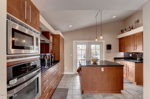 5625 Tierra Buena Ln, Scottsdale, AZ 85254-6205