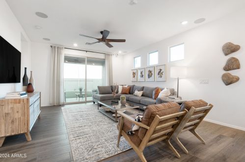 17251 Corrine Dr, Sun City AZ  85388-5638 exterior