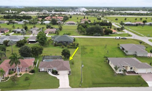 7280 Allamanda Ln, Punta Gorda, FL 33955-1132