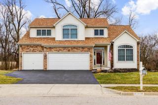 800 Delong St, Pickerington, OH 43147-9355