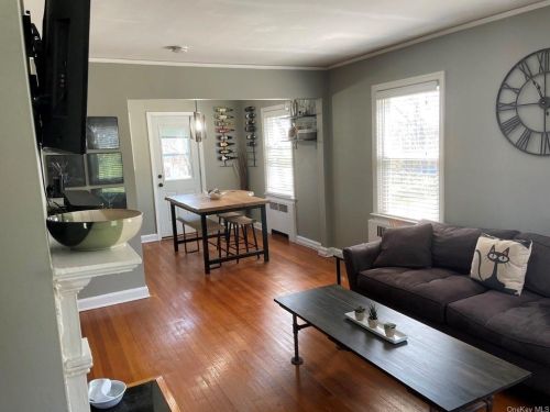 20 Perry Ave, White Plains, NY 10603-2021