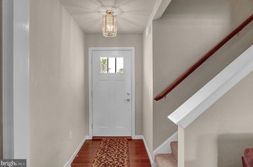 109 Landover Ct, West Enola PA  17025 exterior