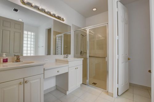 9592 Sandpiper Ln, West Palm Beach FL  33411-6316 exterior