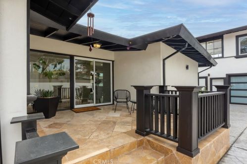 3841 Pacific Ave, Long Beach CA  90807-3227 exterior