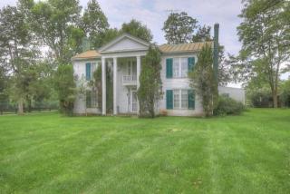 1575 Mccauley Rd, Versailles, KY 40390-9557