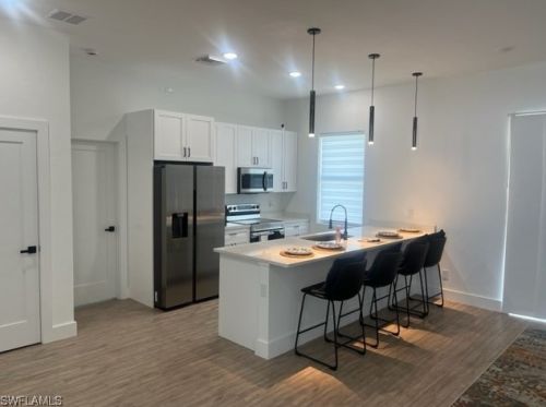 3613 7th St, Lehigh Acres, FL 33976-2319