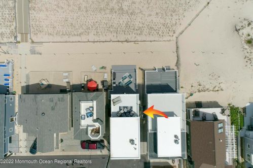 3006 Ocean Rd, Lavallette NJ  08735-1919 exterior