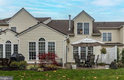 357 Primrose Dr, Lansdale, PA 19446-7601