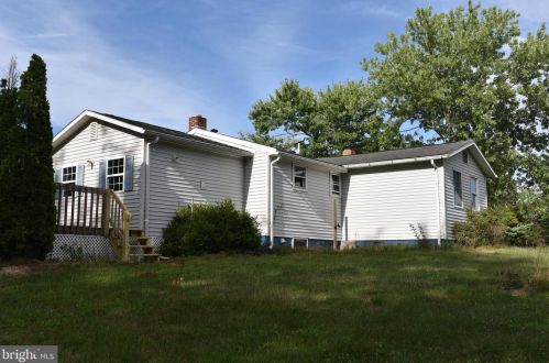 234 Brick Rd, Mc Connellsburg PA  17233-8015 exterior