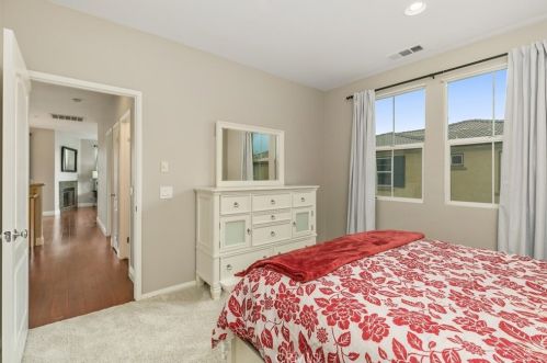 13225 Murano Ave, Chino CA  91710-8117 exterior