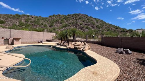 21256 17th Pl, Phoenix, AZ 85024-5613