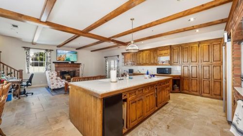 2229 Euclid Ave, Upland CA  91784-1305 exterior