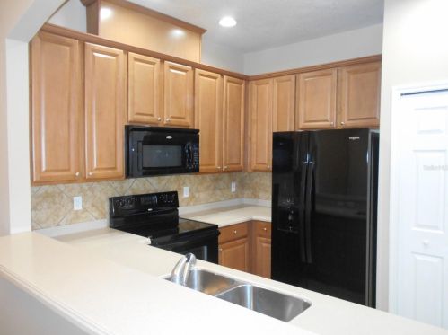 1973 Beacon Bay Ct, Apopka FL  32712-8191 exterior