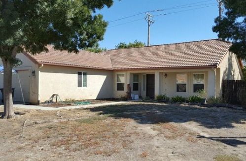 2144 Great Falls Rd, Newman, CA 95360-9637