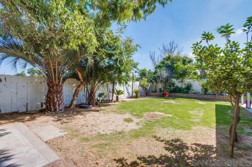 662 Michael St, Oceanside CA  92057-3504 exterior