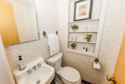 2551 95, Milwaukee WI 53227-2339 exterior