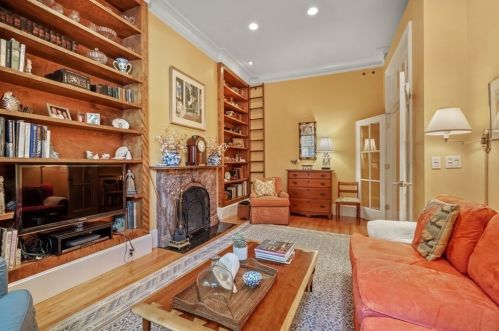 82 Montgomery St, Boston, MA 02116