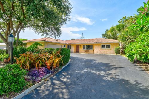 2083 Ardley Ct, West Palm Beach, FL 33408-2164