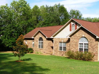 3290 Mine Lick Creek Rd, Cookeville, TN 38501-5637