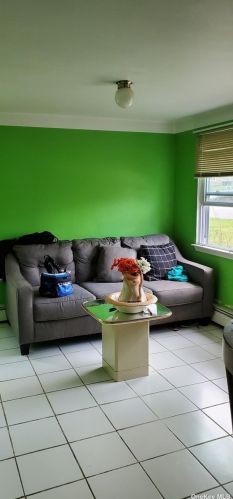 106 Fig St, Central Islip NY  11722-4202 exterior