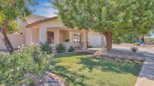 2053 Willow Wick Rd, Gilbert, AZ 85296-2747
