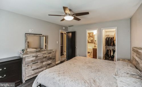 3056 Harbour Dr, Palmyra NJ  08065-2208 exterior