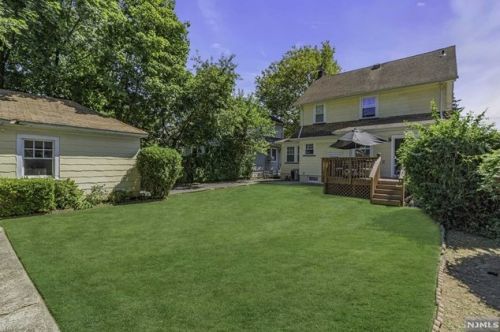 141 Cambridge Ave, Englewood NJ  07631-1624 exterior