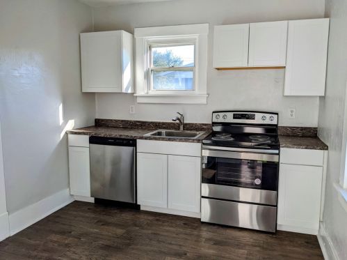 301 Monongahela Ave, Glassport, PA 15045-1439