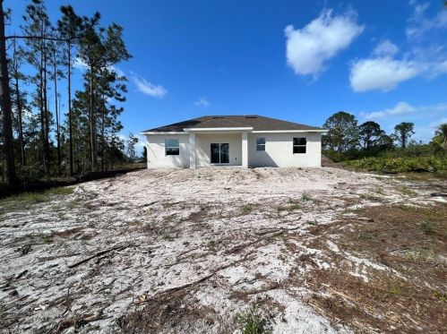 3009 44th St, Lehigh Acres, FL 33971-0711