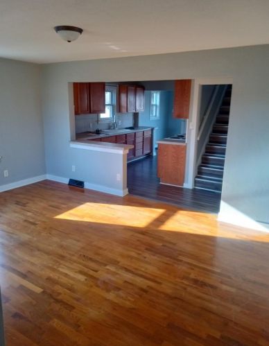 1705 Bainbridge St, La Crosse, WI 54603-1462